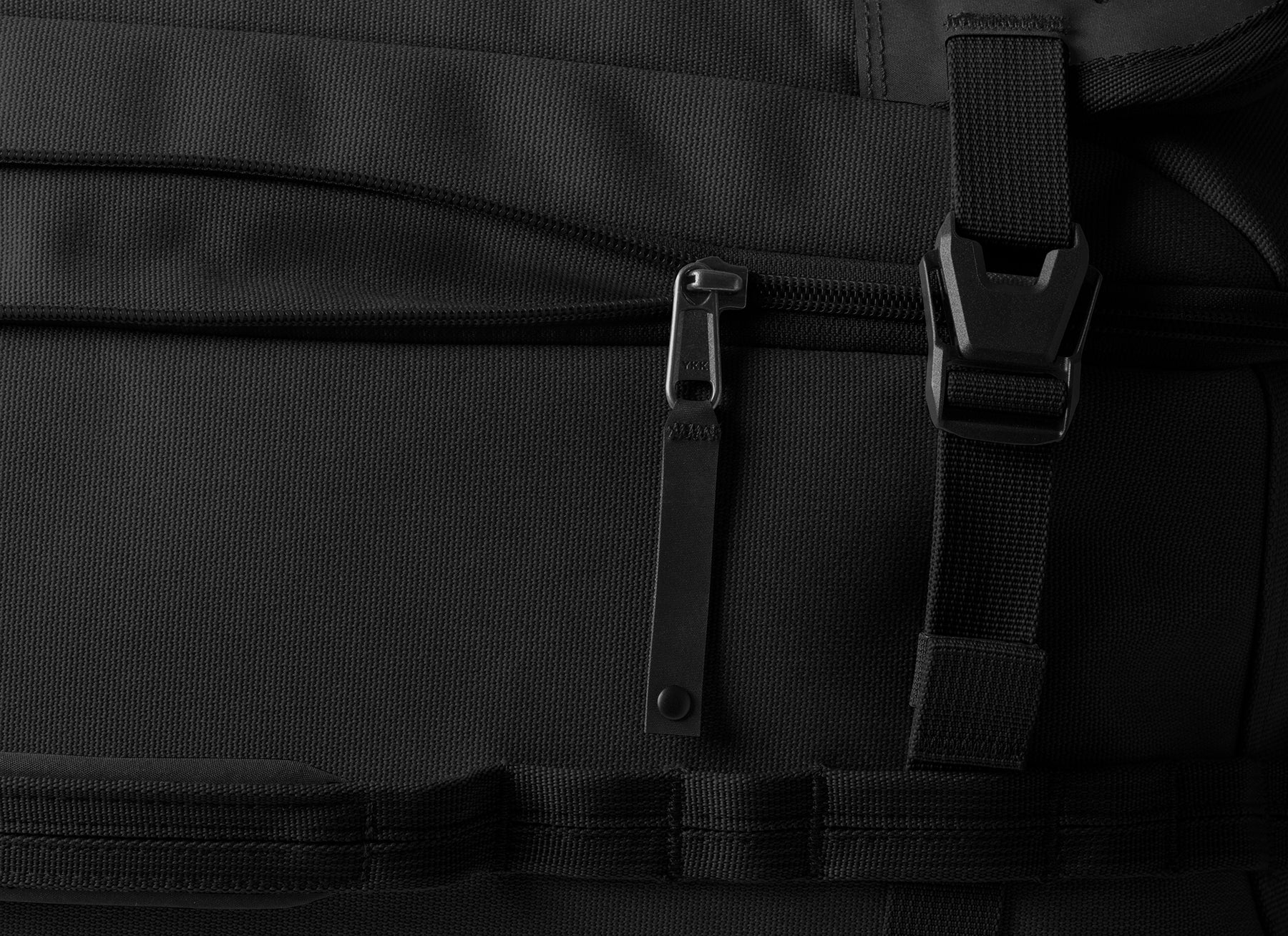 Gear Warrior XE 4-Wheel 21.75/40L Carry-On Luggage - Image 7