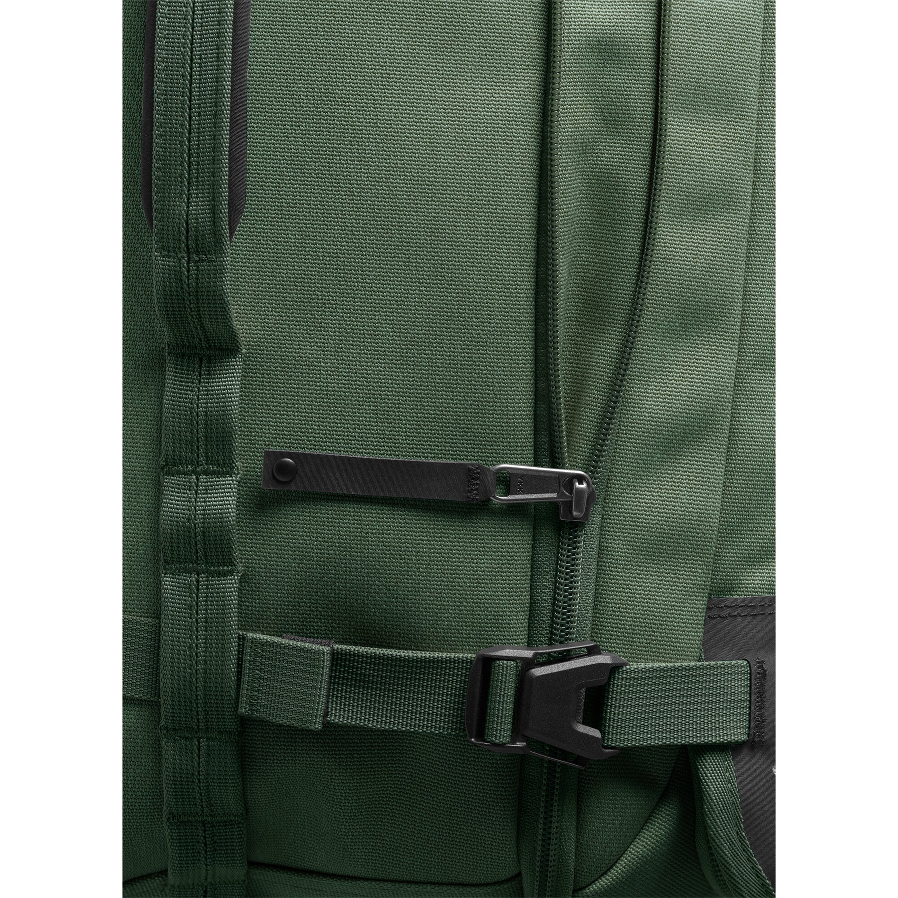 Gear Warrior XE 4-Wheel 21.75/40L Carry-On Luggage - Image 29