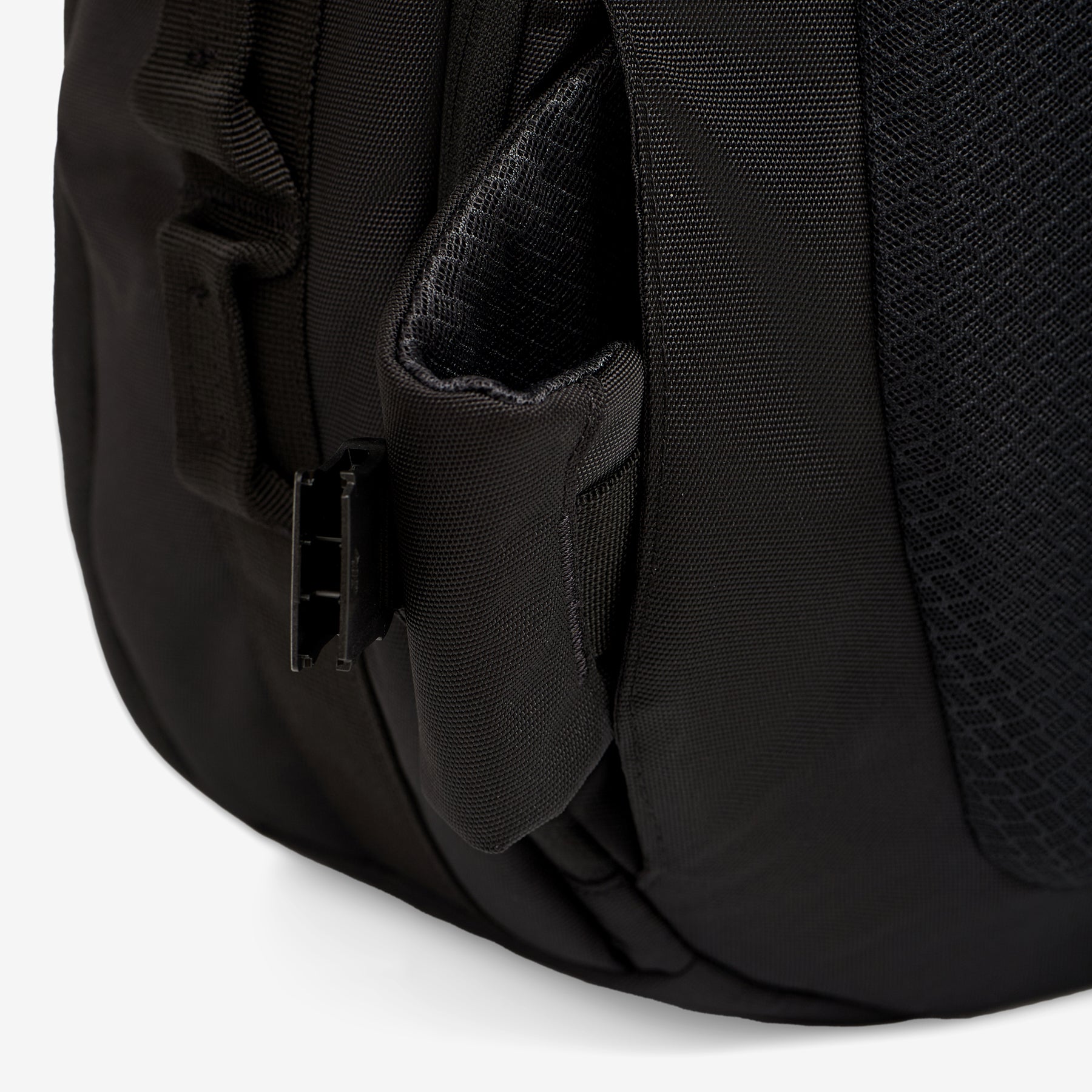 Tour Lite Travel Pack 38L - Image 20