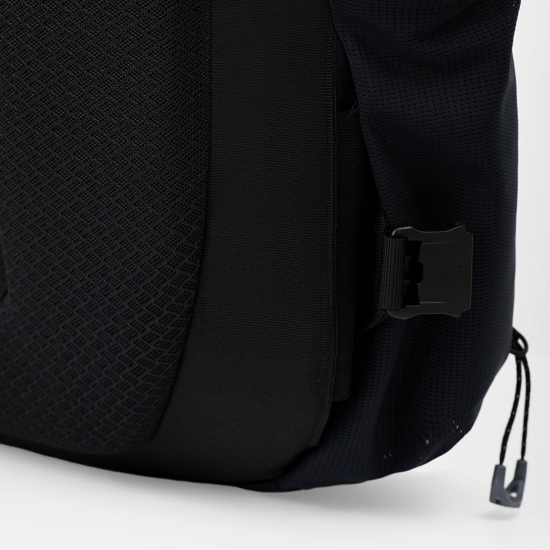 Tour Lite Travel Pack 38L - Image 21